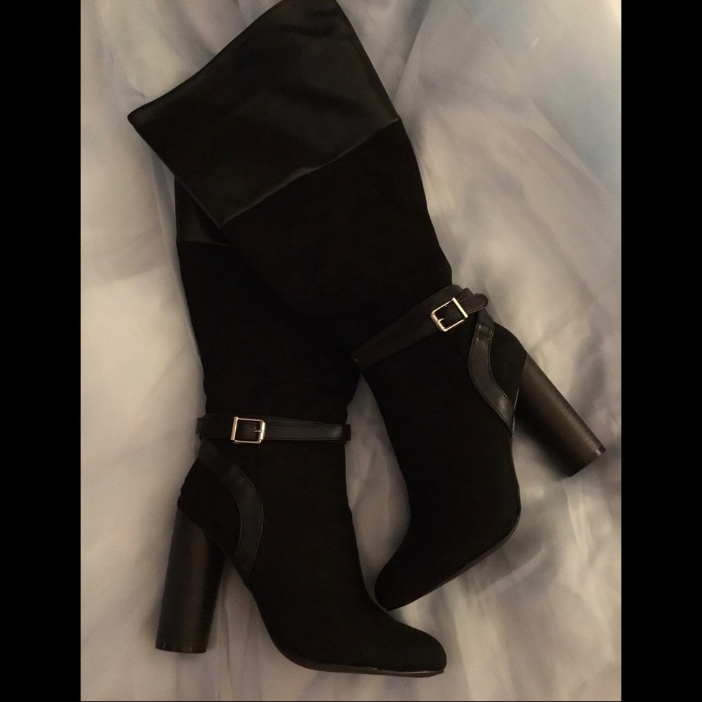 5/30% off - witchy aesthetic vampire cute boots Black heel stylish